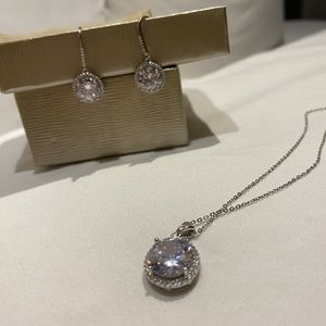 Bella Luce Cubic zirconia Pendant and dangle earrings